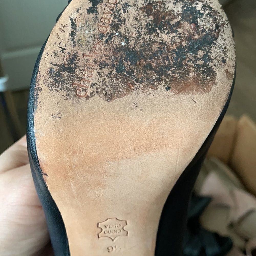 Leather Charles David shoes in 9.5 - Picture 8 of 8